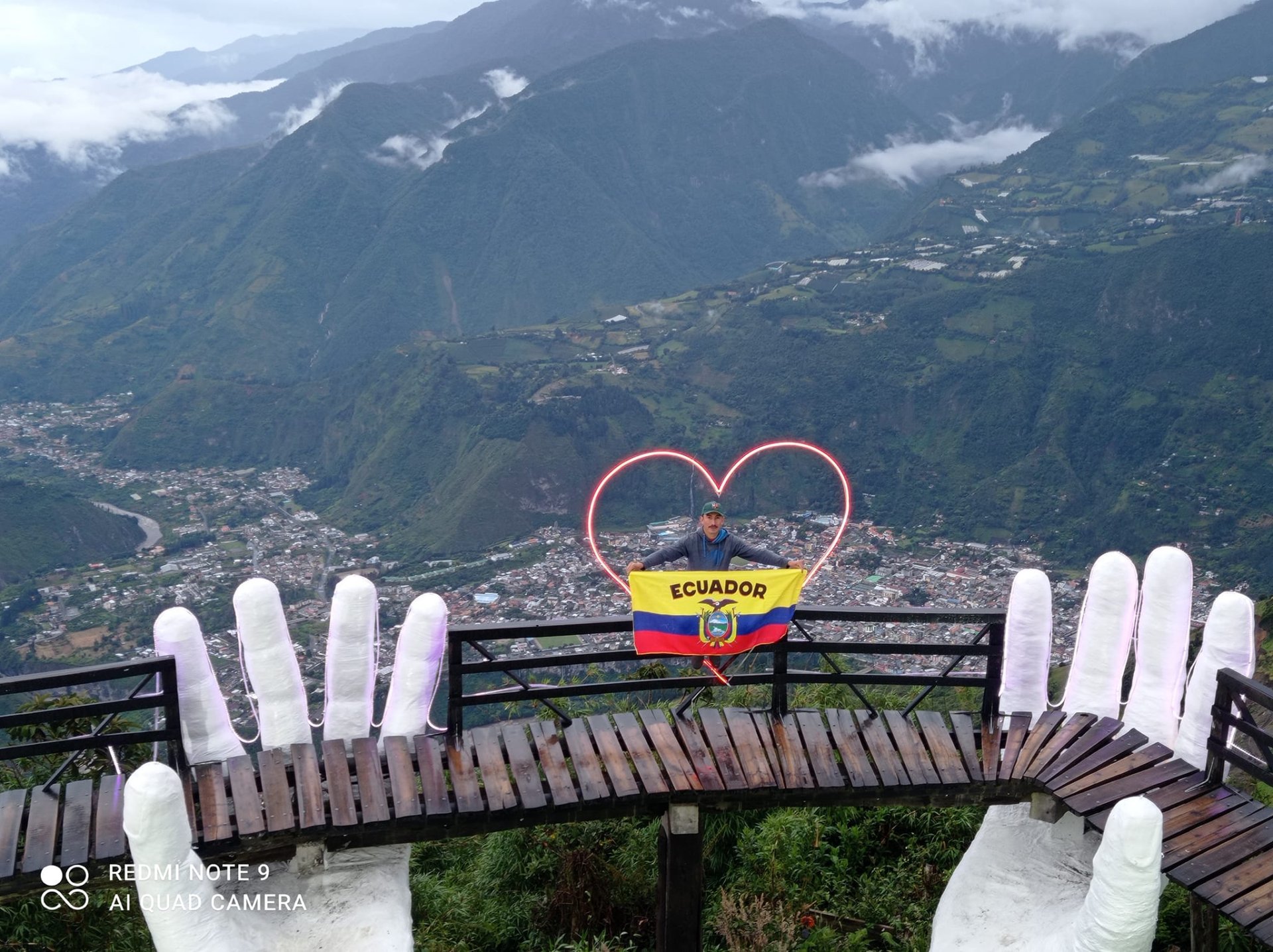 Mirador Las Manos de Dios