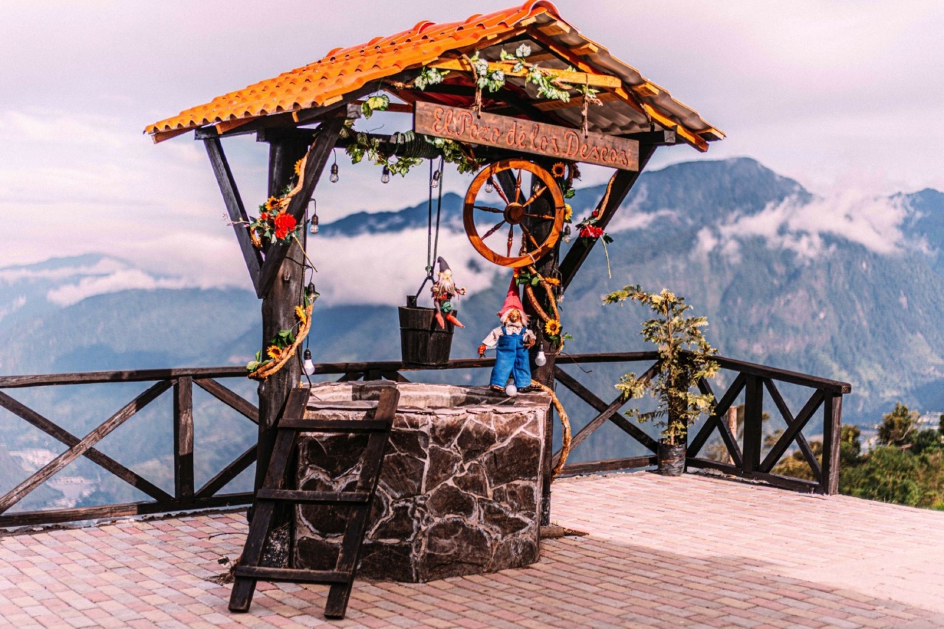 Mirador Las Manos de Dios