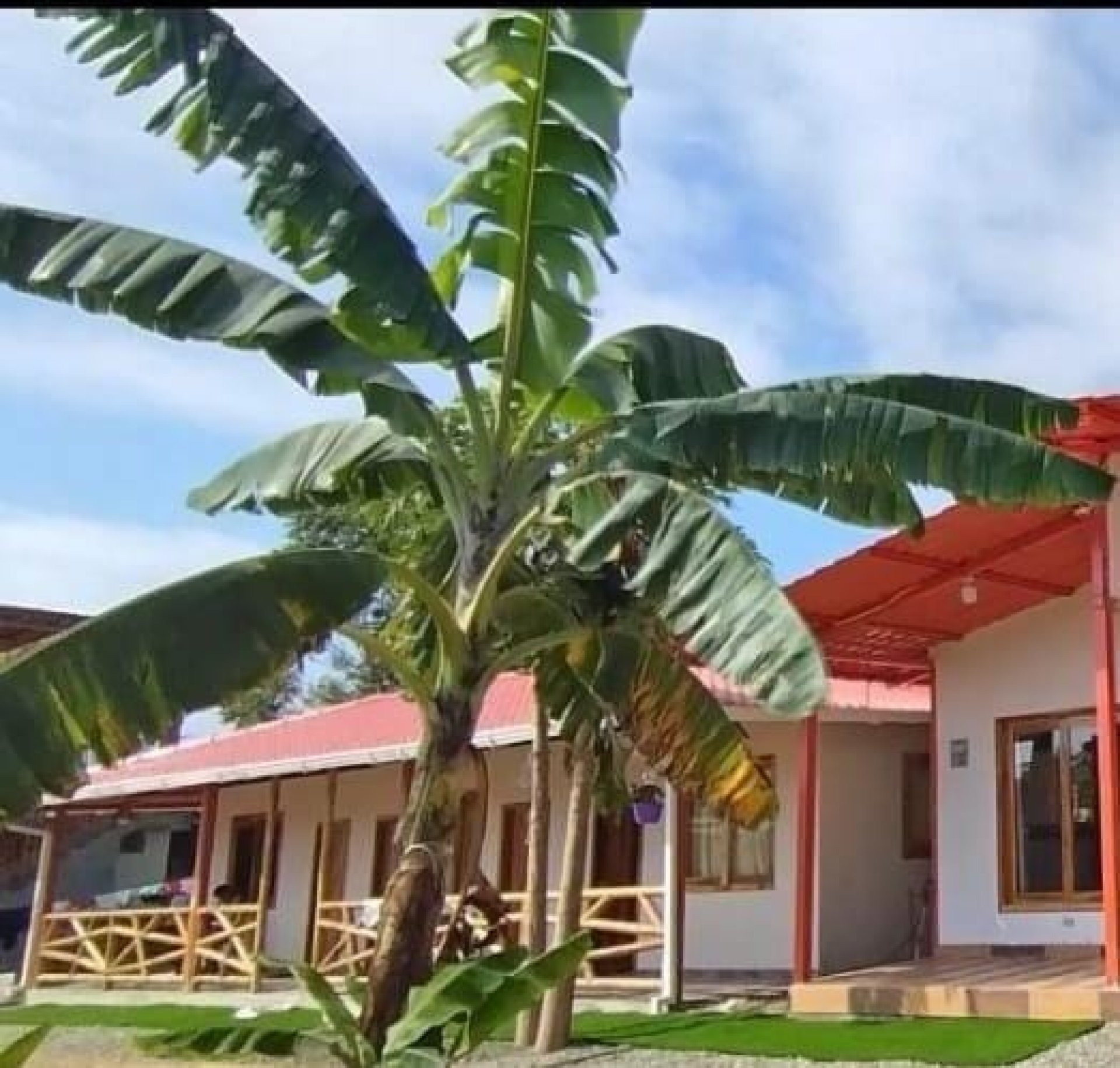 Acogedora cabaña de 2 dormitorios a pocos pasos del mar en Puerto López, ideal para relajarse!