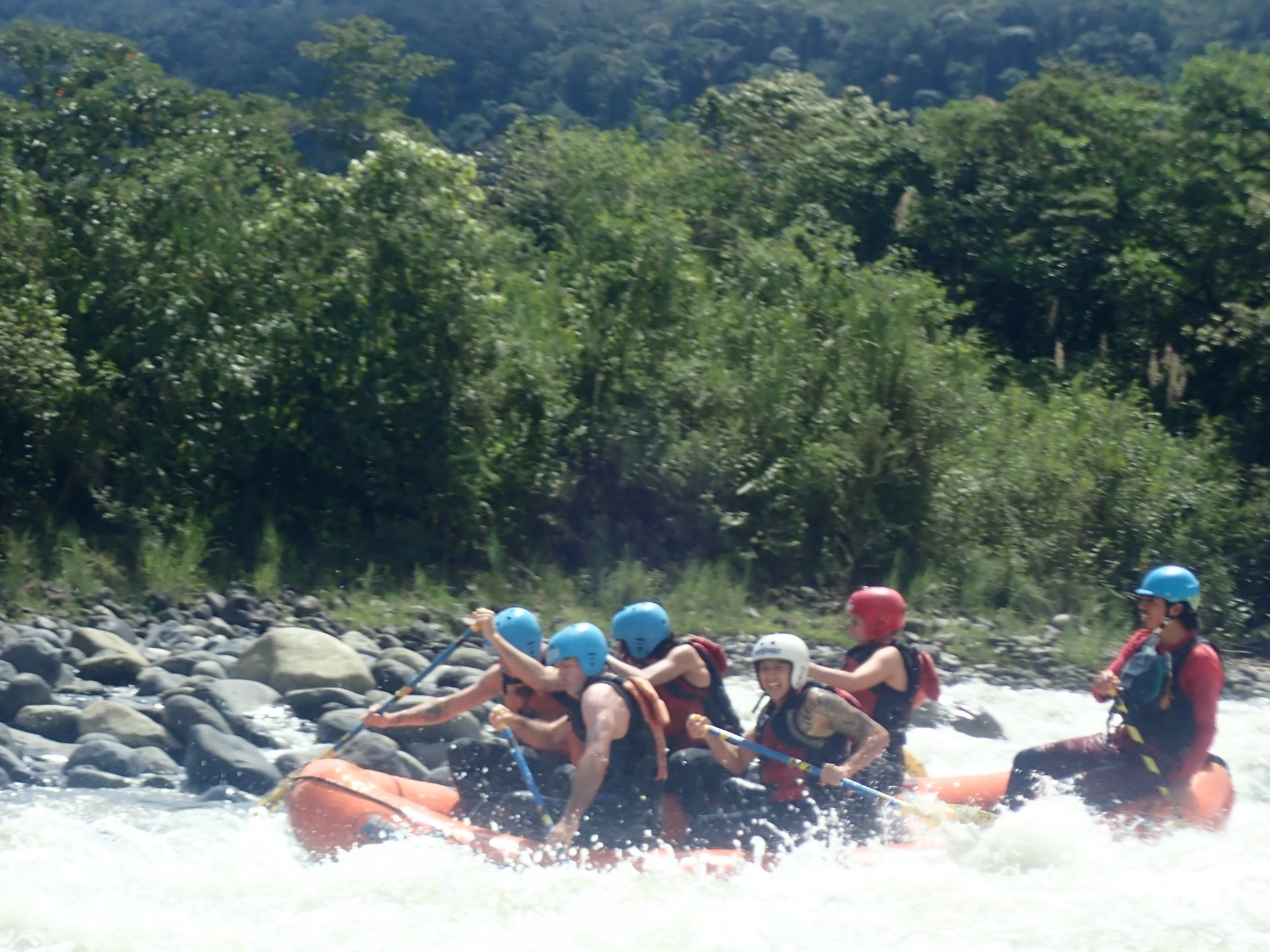 Rafting en Baños de Agua Santa